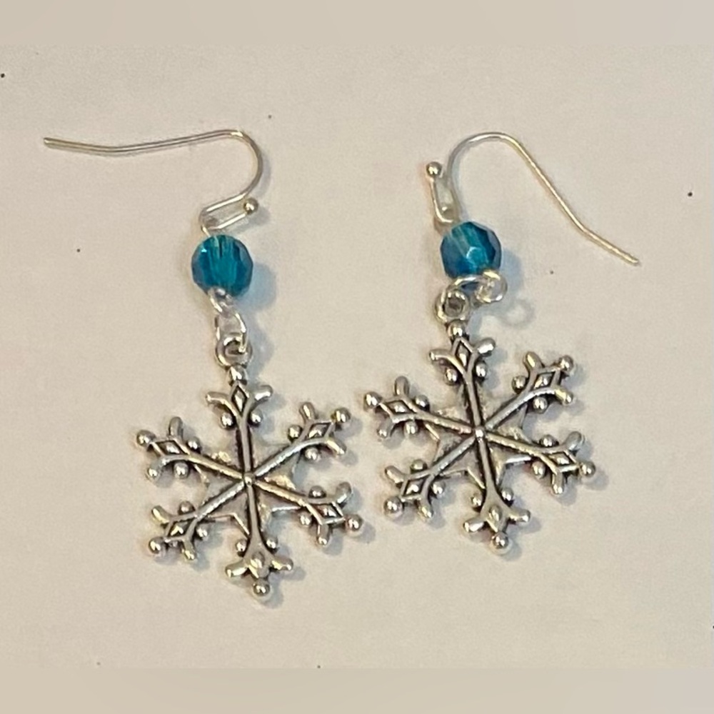 Snowflake charm & Teal crystal earrings